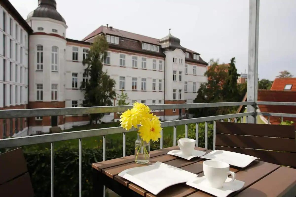 Ostseekrabbe - Ferienwohnungen Ruhig Zentral Rostock Exterior photo